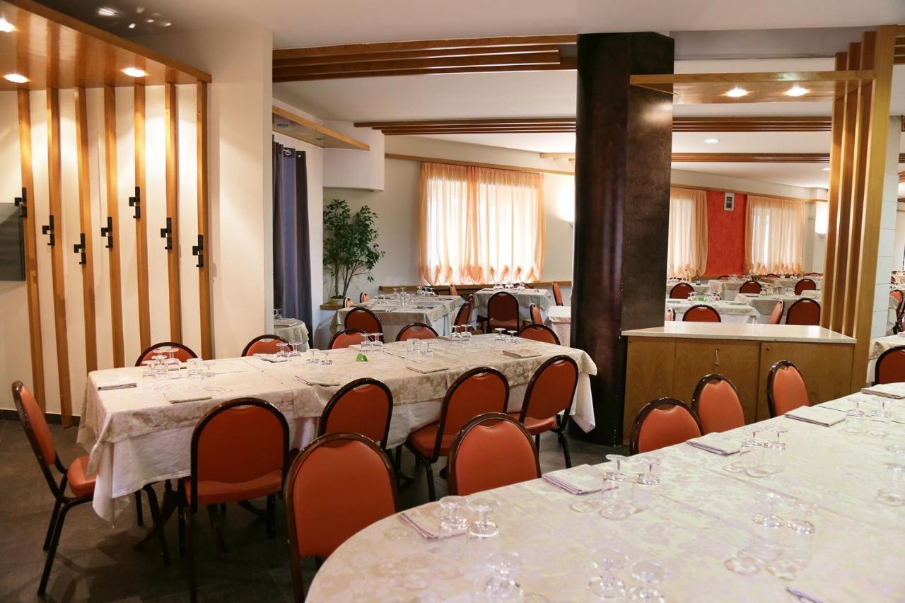 Hotel Meranda กามิลยาเตลโล ซีลาโน ภายนอก รูปภาพ